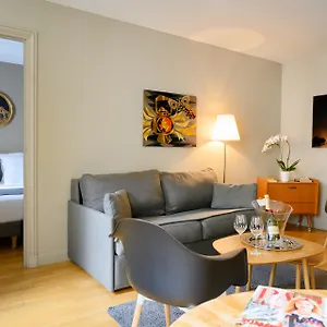Helzear Champs-elysees 4* Париж