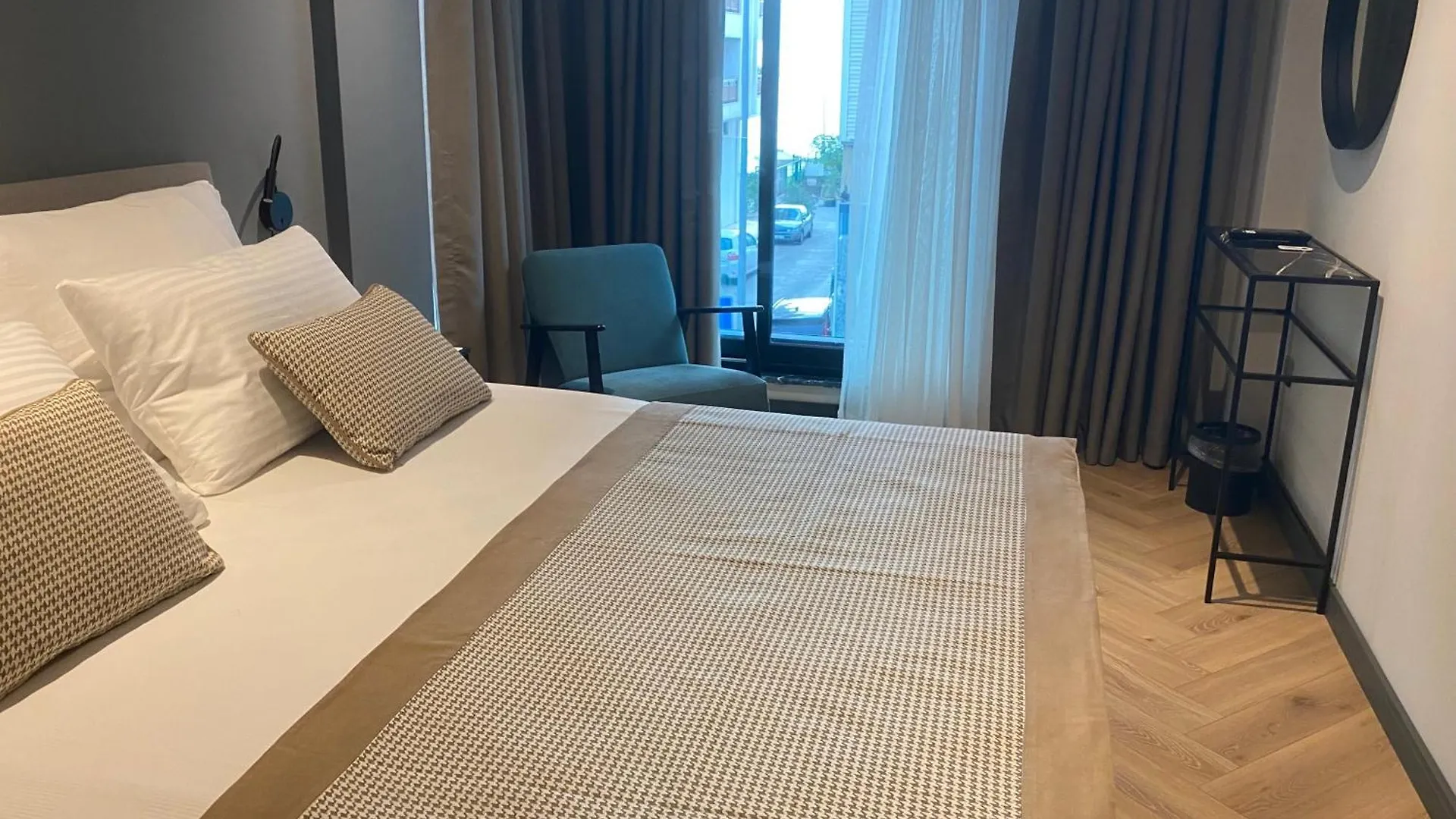 ***  In The Middle Hotel Antalya Turkey